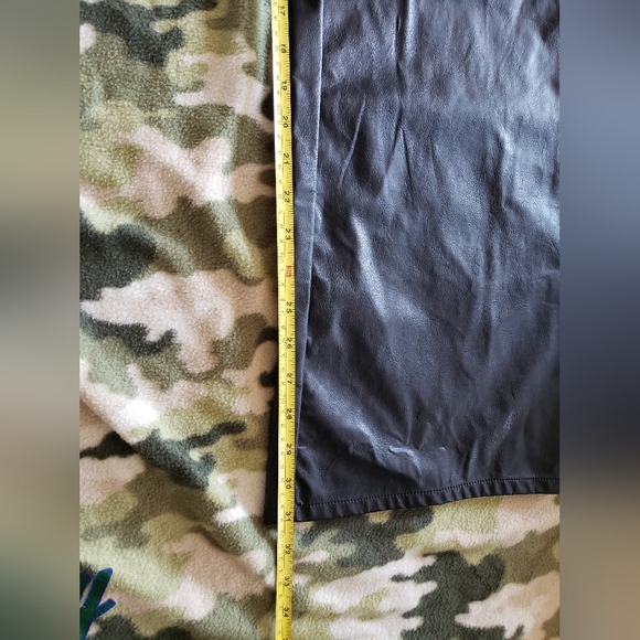 No Boundries Vegan Leather Pants 18W - Picture 10 of 10